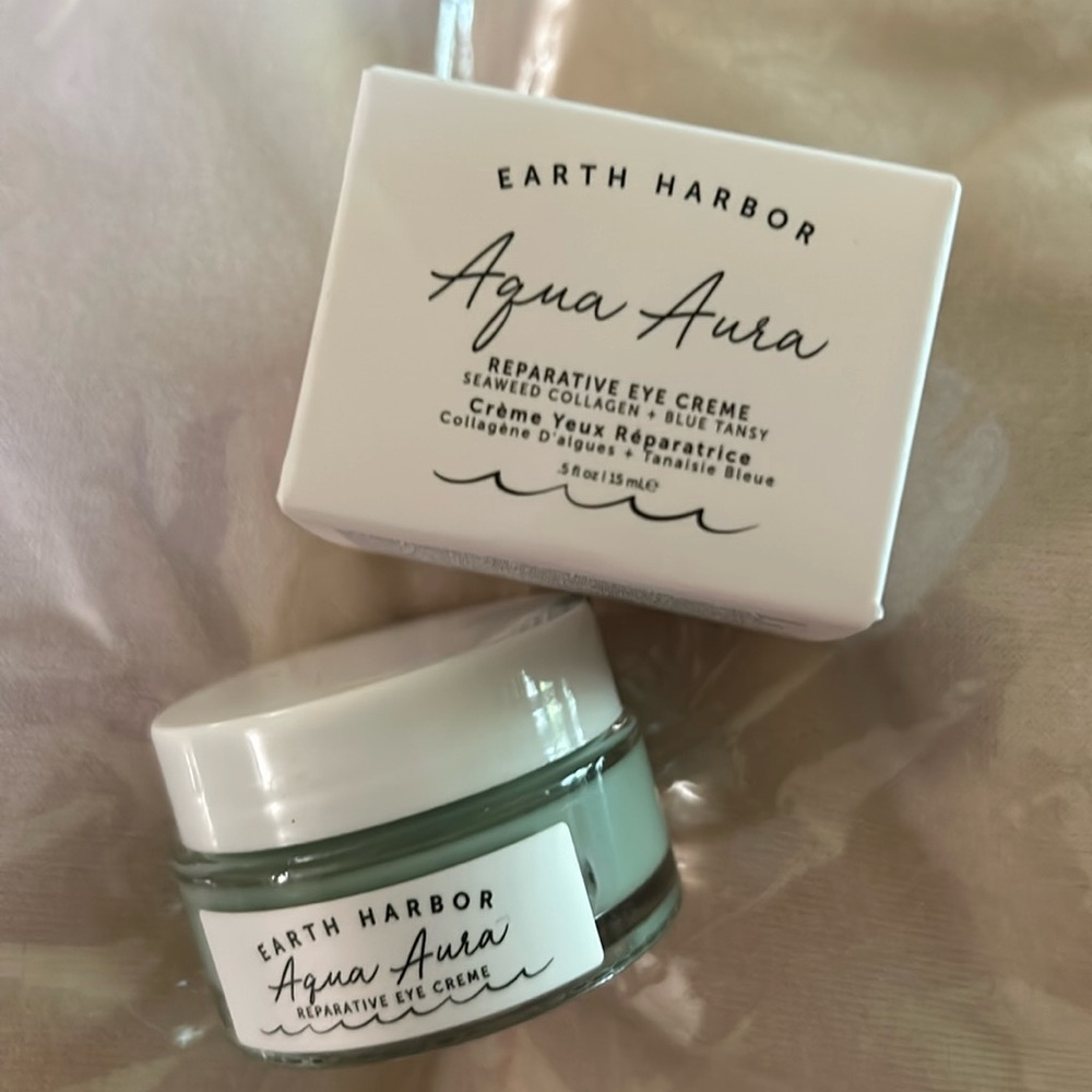 Earth Harbor - Aqua Aura